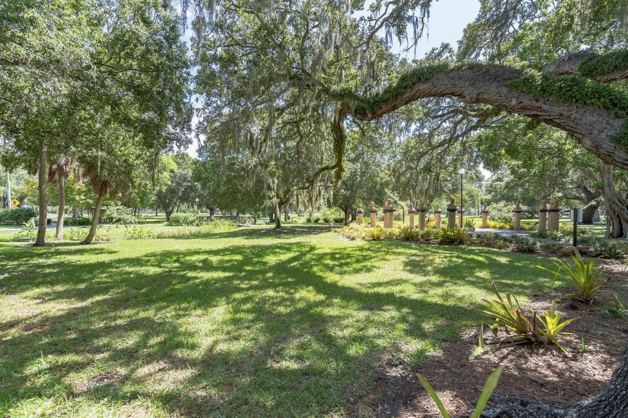 Downtown Single Family Modern Bungalow Close To Beaches And Dining Home Sarasota Esterno foto