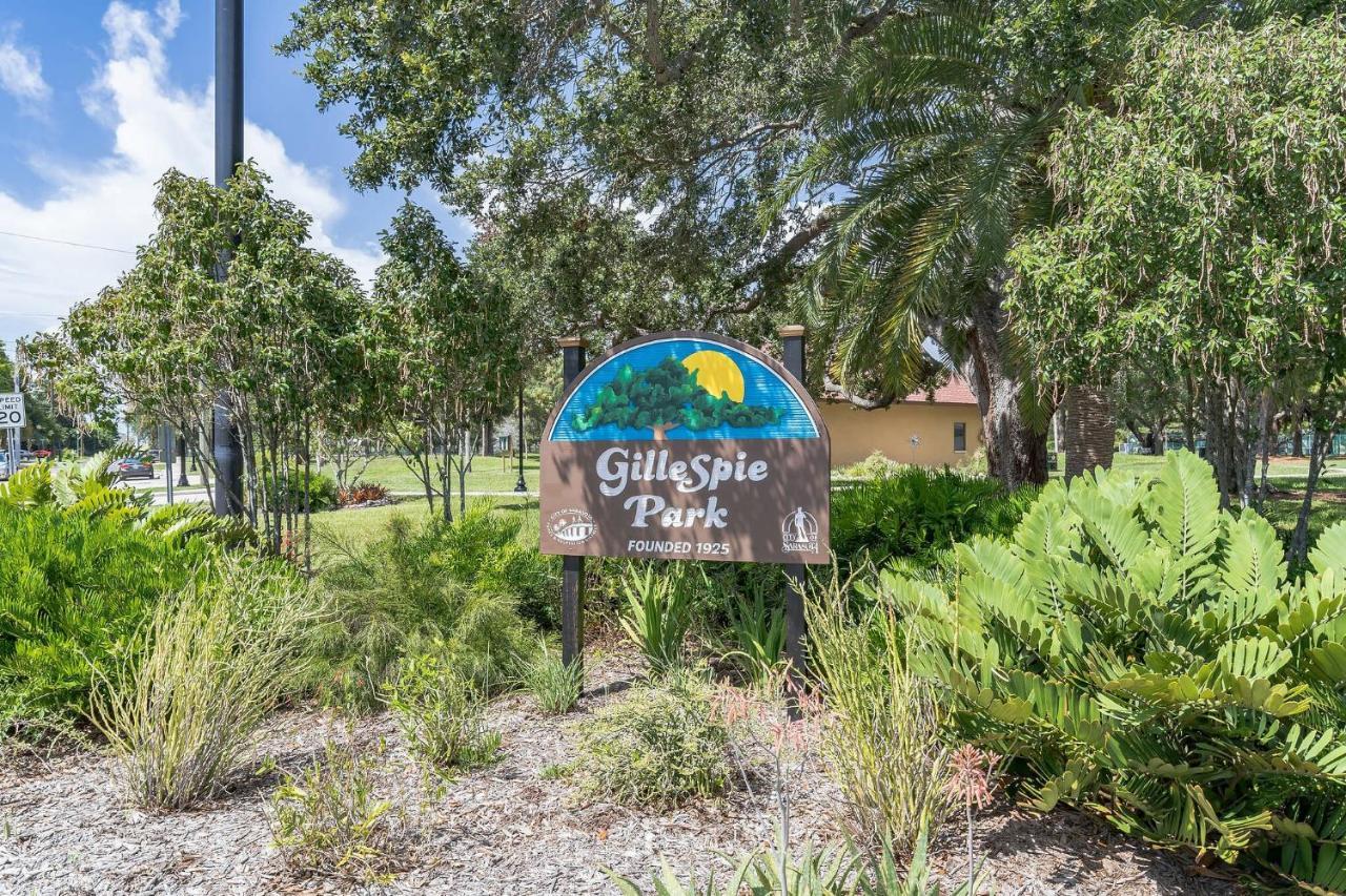 Downtown Single Family Modern Bungalow Close To Beaches And Dining Home Sarasota Esterno foto